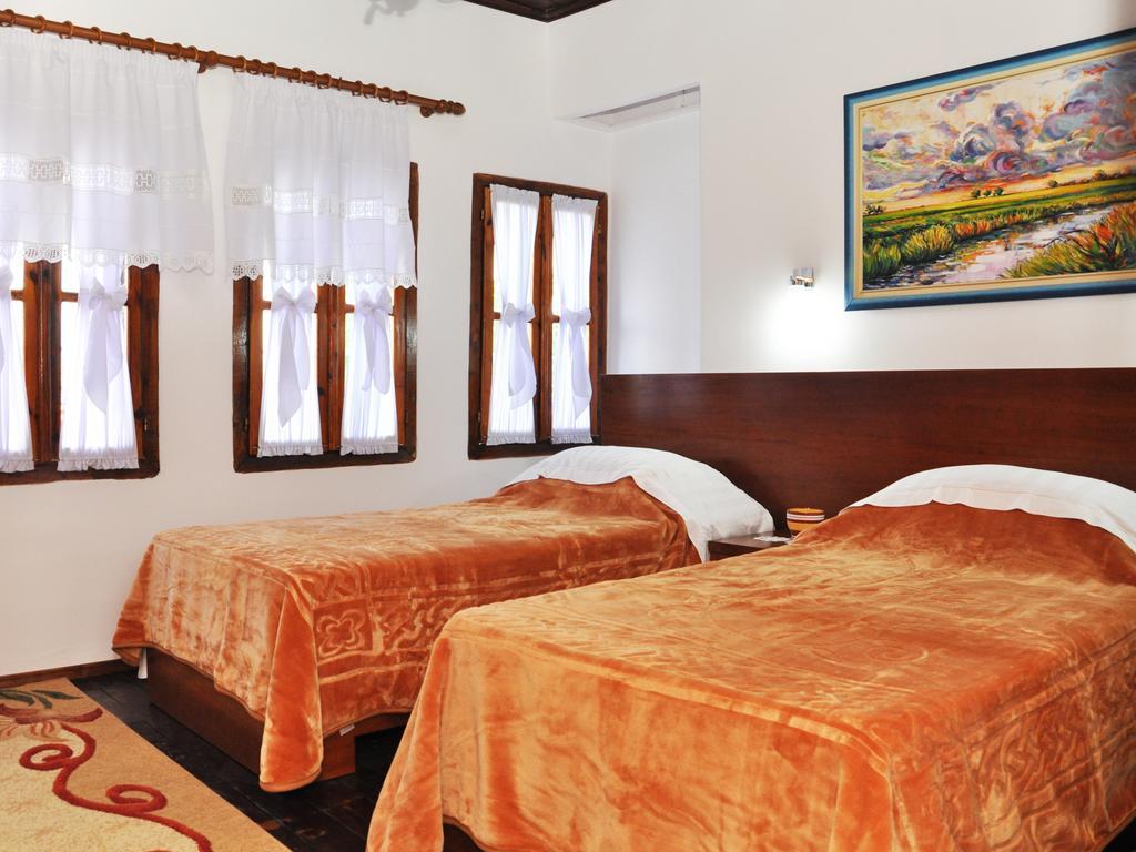 Old Town Hava Baci Hotel เบราท ภายนอก รูปภาพ